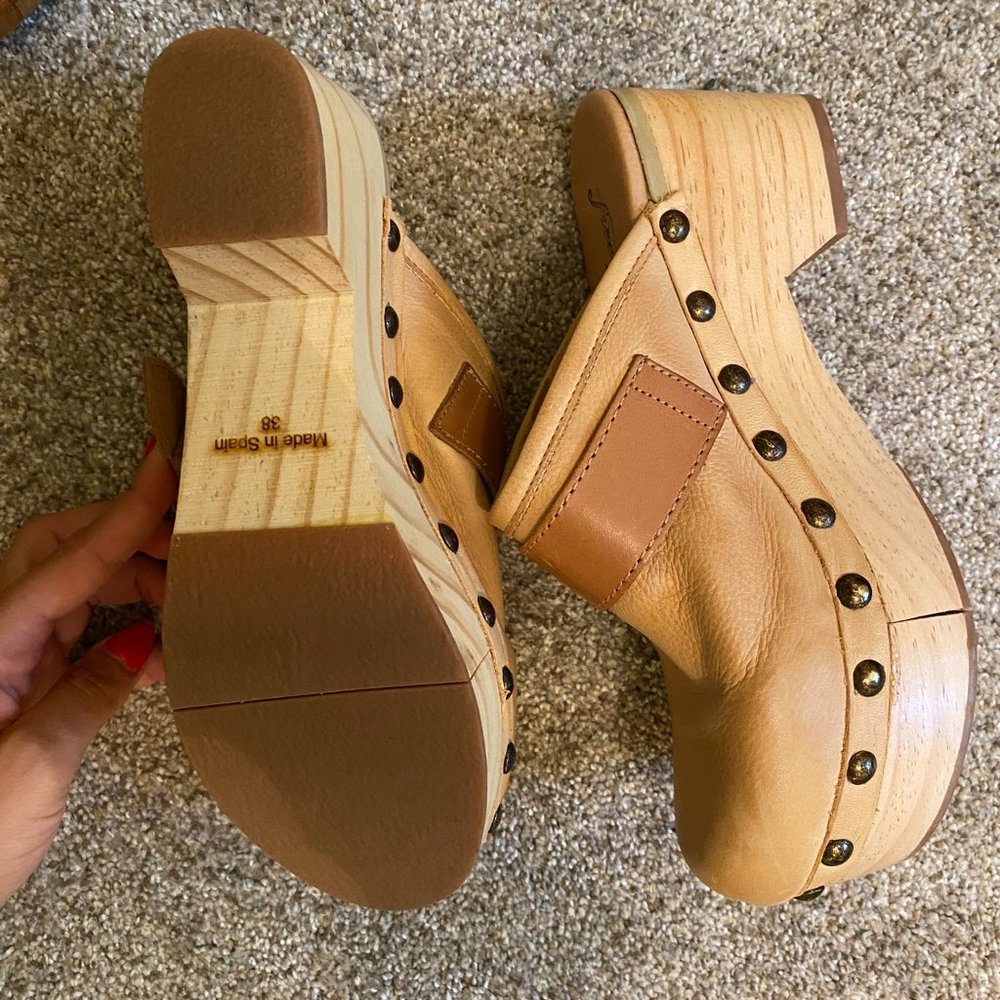 Free People Culver City Leather Clogs - Picture 3 of 3